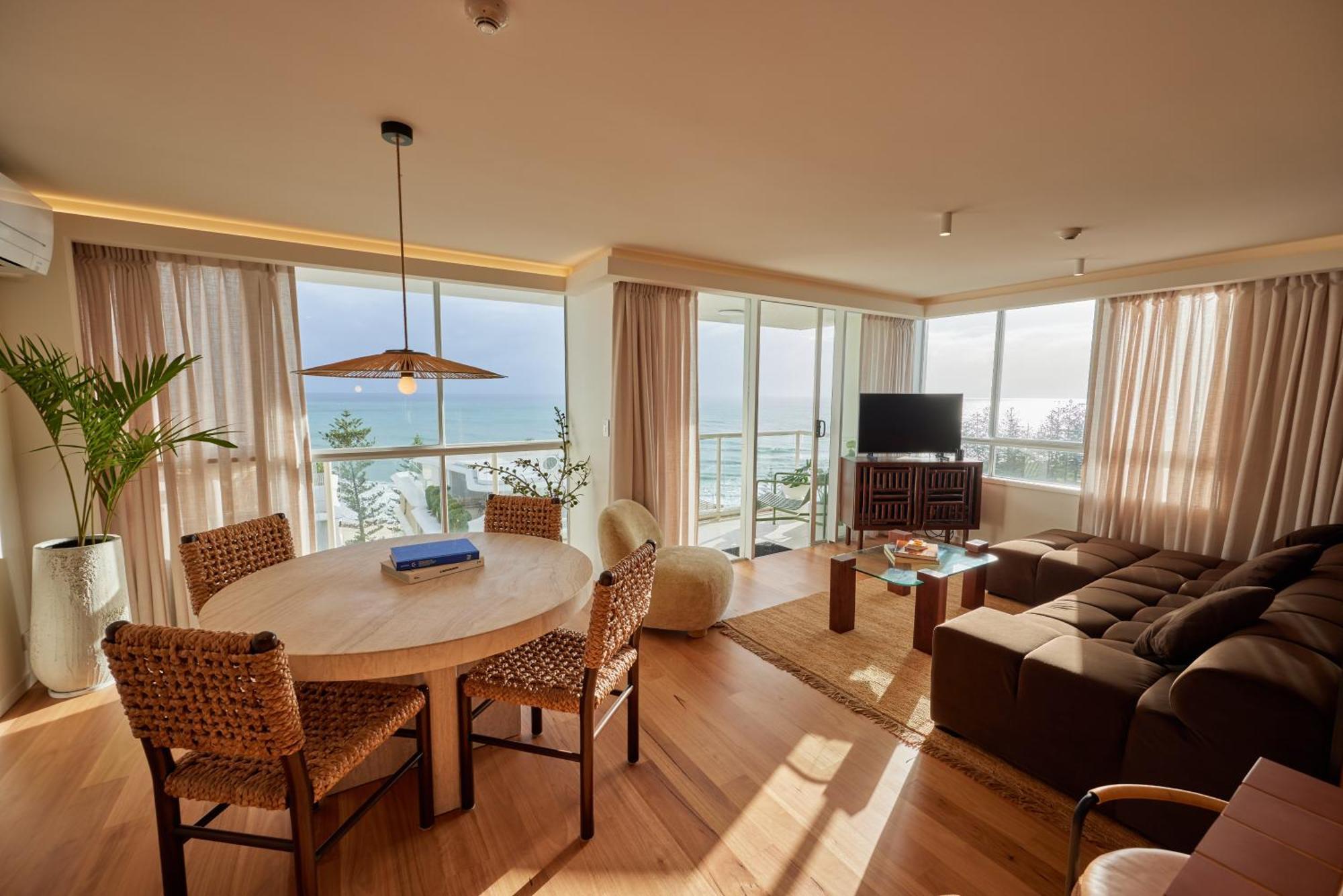 Burleigh Beach Tower Gold Coast Exterior photo